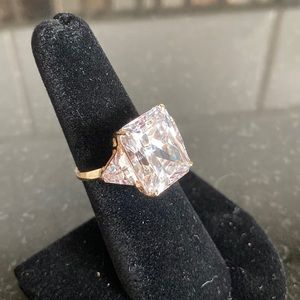14k Yellow Gold and CZ Ring
